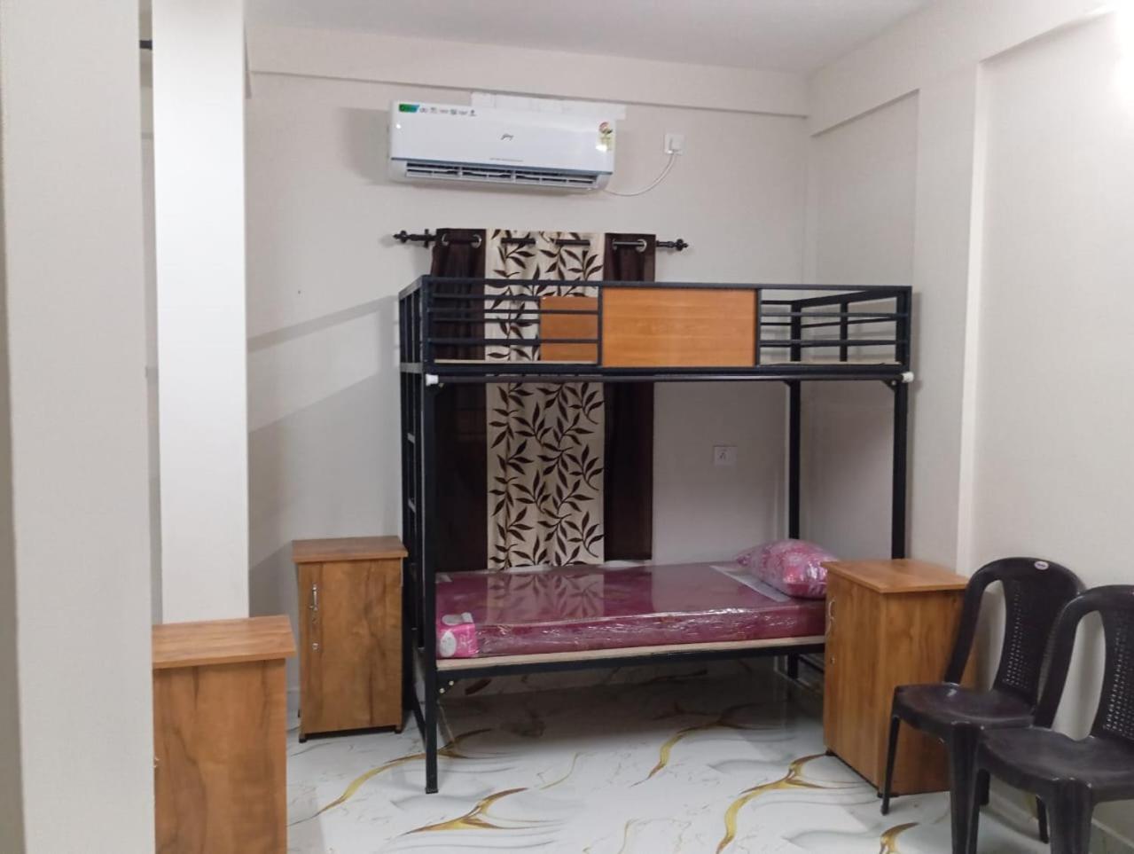 The Bunkhouse Lodge & Hostel Kochi Ruang foto